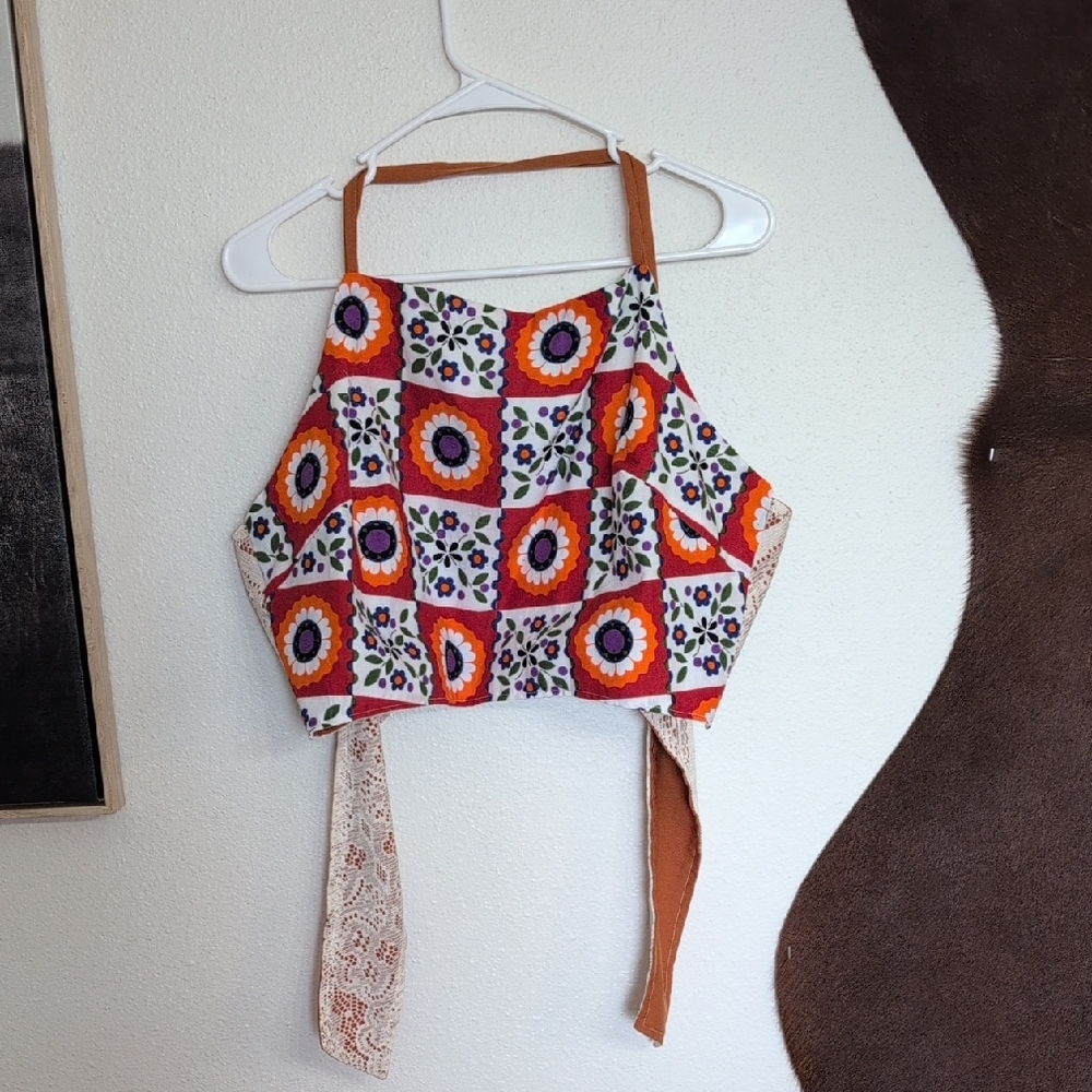 Colorful Geometric Crop Top